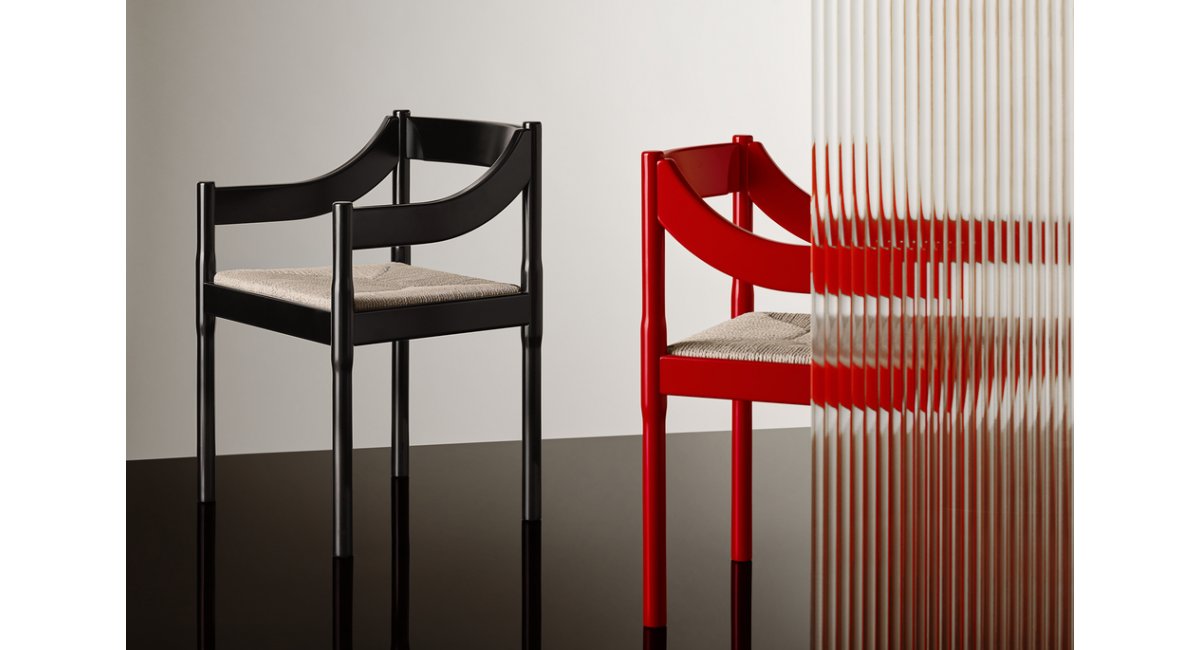 Silla_Carimate - color negro - coor rojo_ Fritz Hansen - MINIM