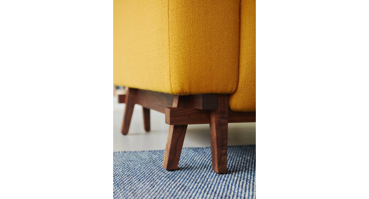 Sofa Eight, De la Espada