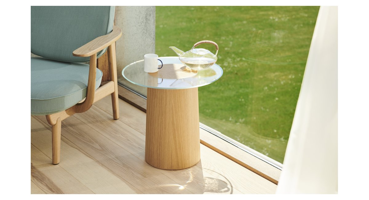 Stub - Mette Schelde- mesita madera - crital - MINIM - lifestyle sala de estar