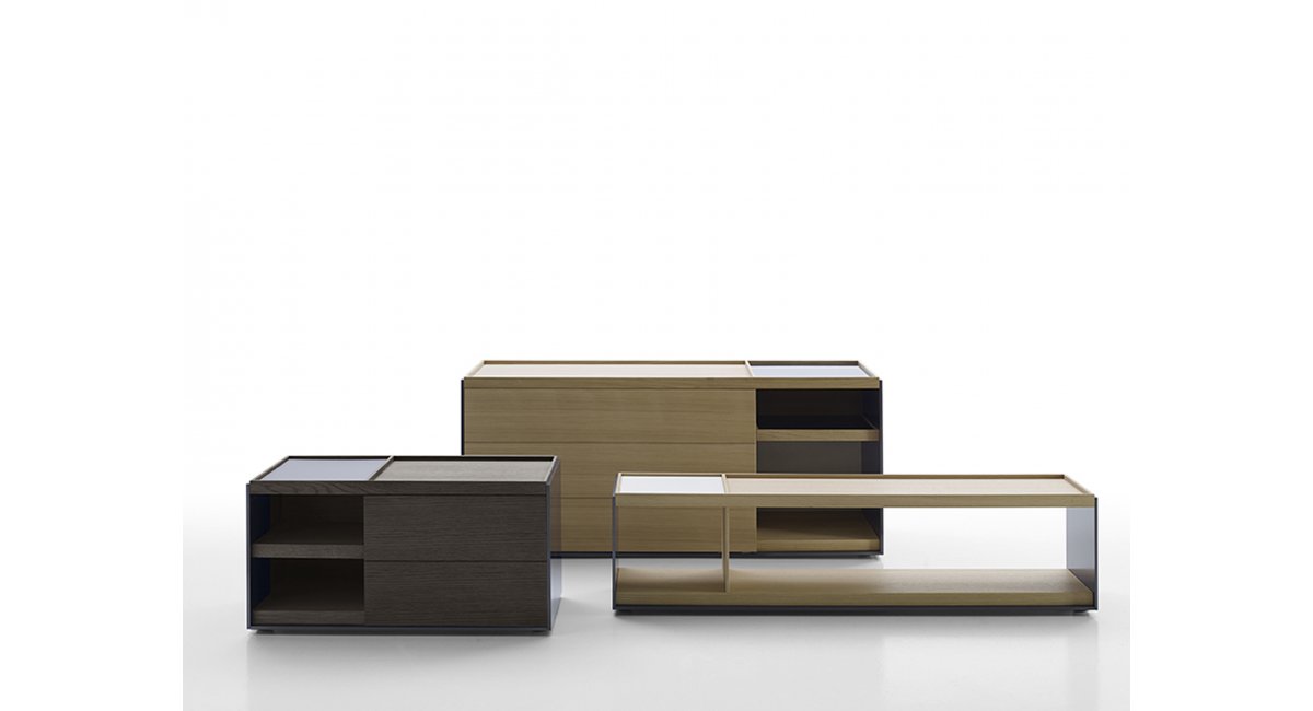 B&amp;B Italia, Surface