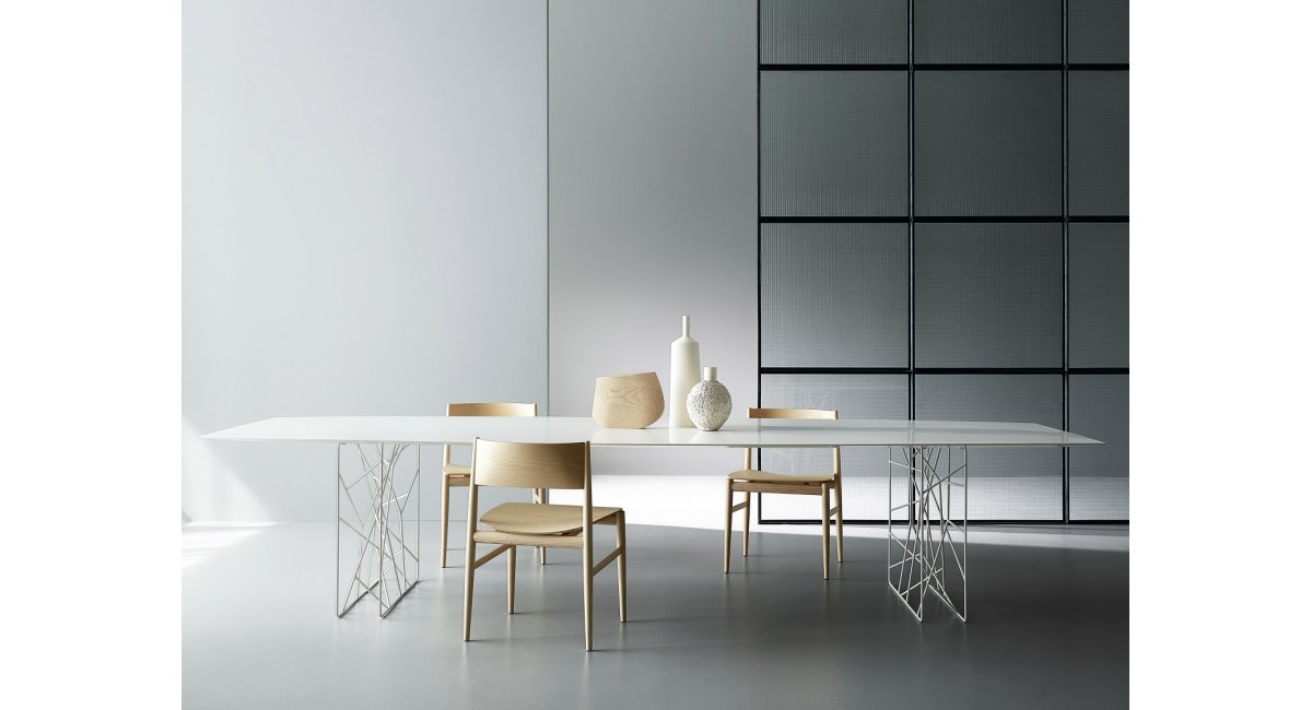 Synapsis - Porro - MINIM - mesa varios colores - lifestyle