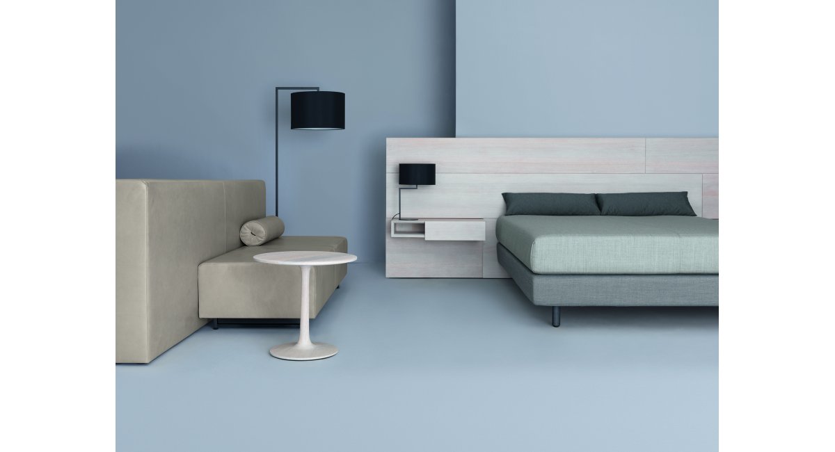 Zeitraum, TurnTable Couch