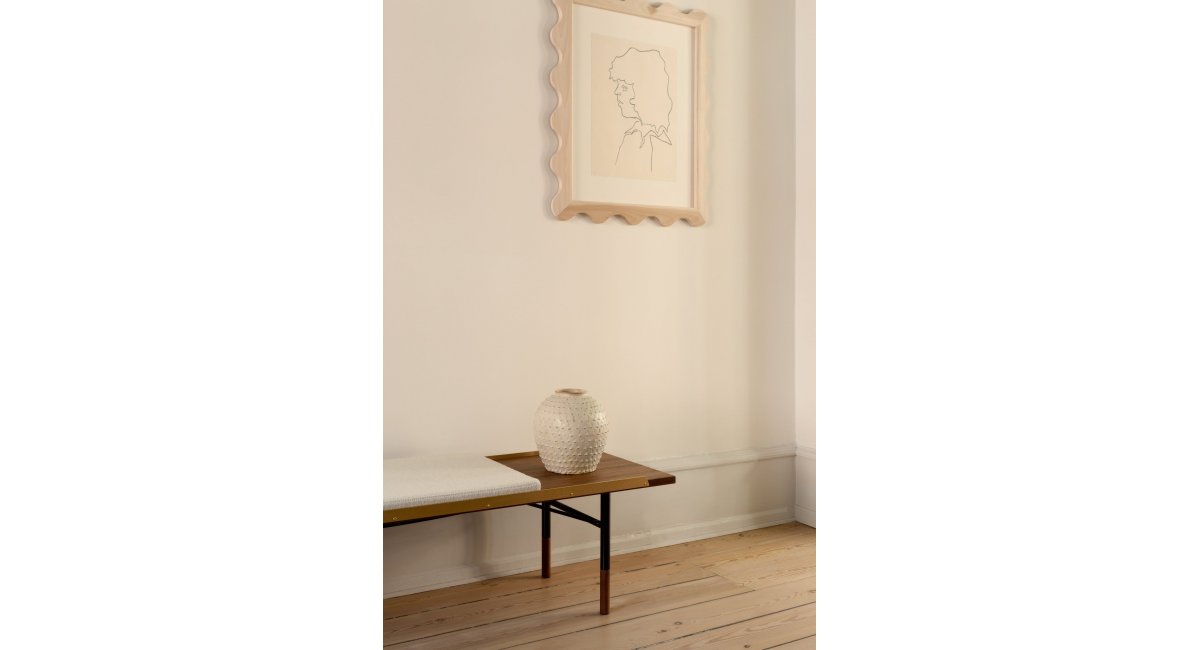 House of Finn Juhl, Bench