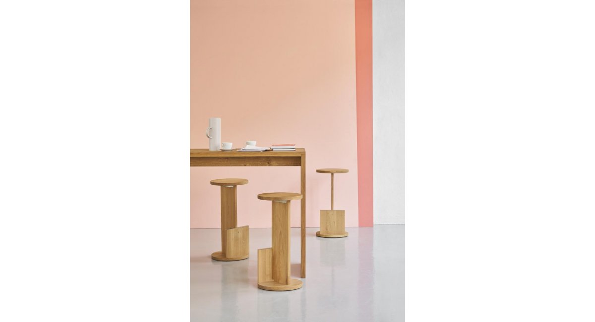 Tank_taburete_e15_MINIM