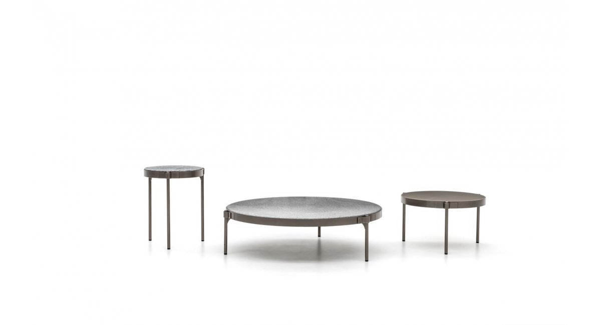 mesitas_side tables_exterior_tape_cord_outdoor-Minotti_MINIM