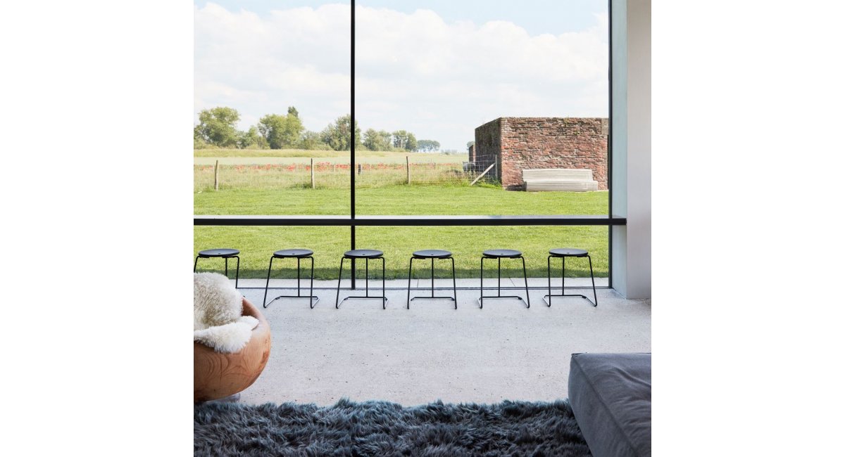 Tiki - taburete varias medidas - extremis - MINIM - lifestyle ventanal