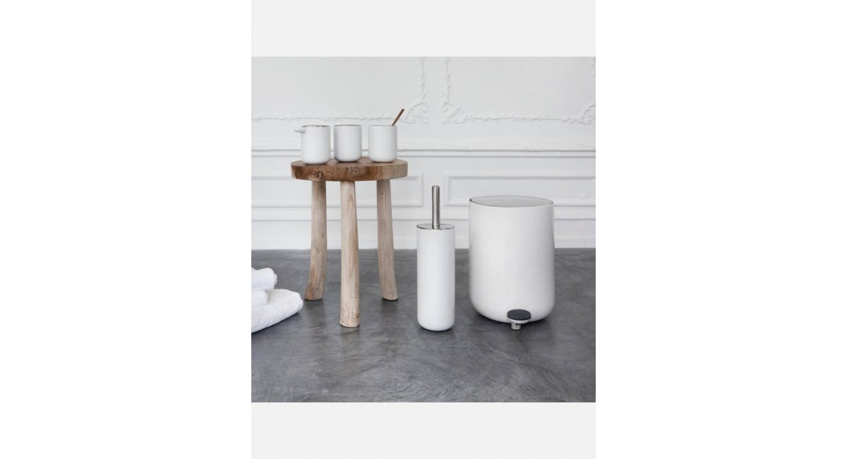 Toilet Brush - color blanco - MENU - MINIM - familia