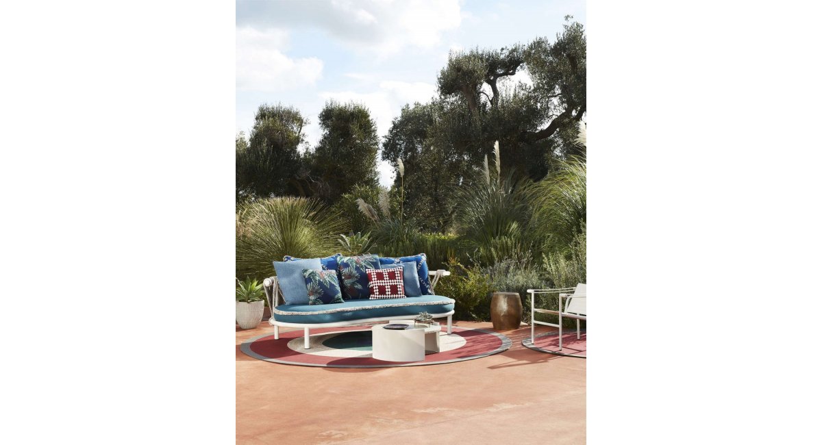 Trampoline Divano - Sofá de exterior - Cassina - MINIM - lifestyle