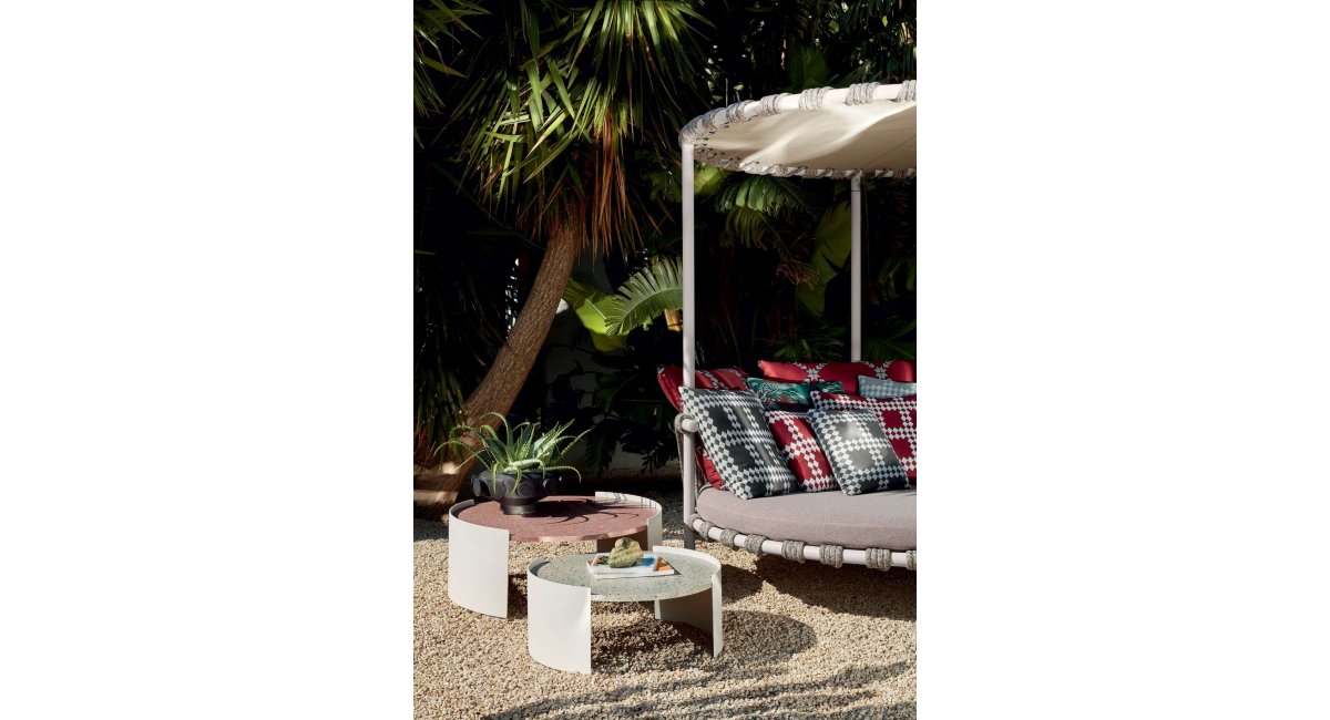 Trampoline Love Bed - cama para jardín - Cassina - MINIM - Lifestyle