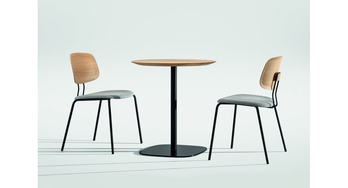 VERMU - TABLE - MESA - ZEITRAUM - MINIM - lifestyle sillas