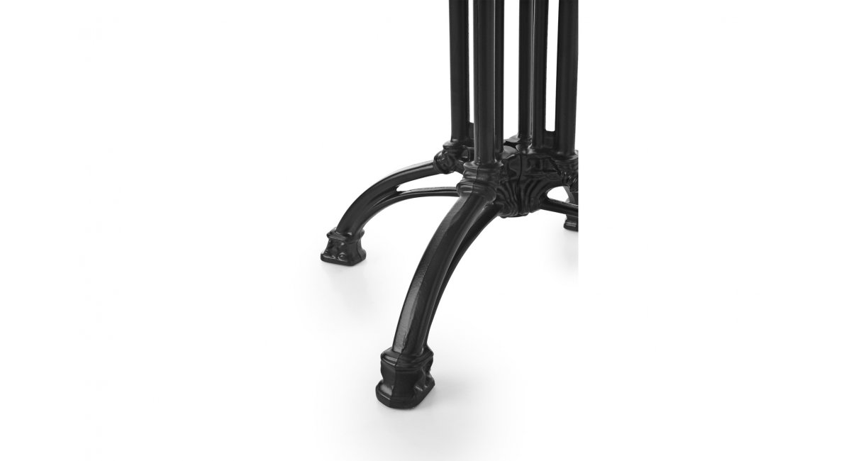 Vermouth - mesa - Gebrueder Thonet Vienna - MINIM - detalle