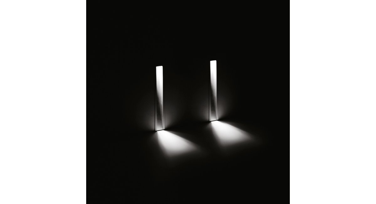 Viabizzuno-Spessorina-Claudio Silvestrin2008-MINIMShowroom