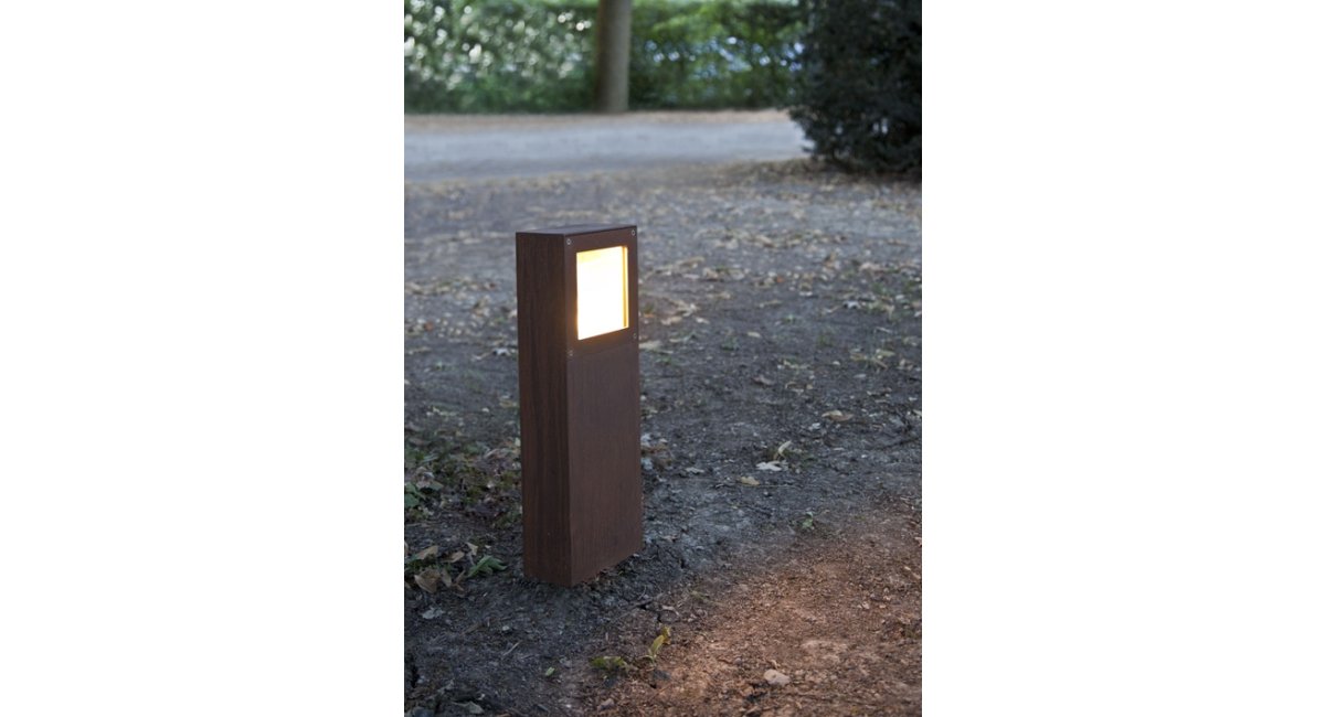 Viabizzuno-cuboPaletto-marionanni2010-MINIMShowroom