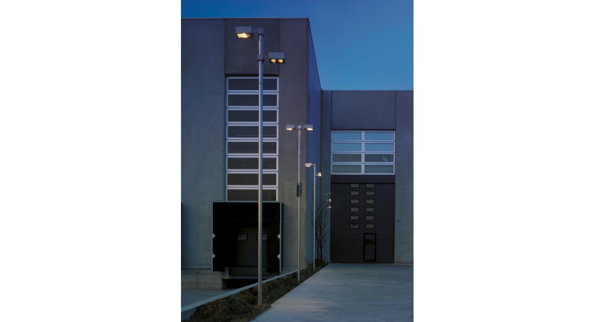 Viabizzuno-cuboPalo-marionanni2004-MINIMShowroom