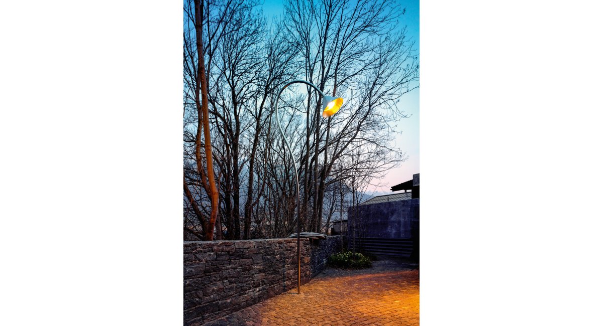 Viabizzuno-lilia-PeterZumthor2003-MINIMShowroom