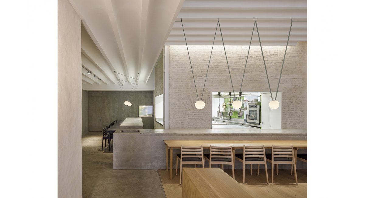 Vibia-PlusminusSuspension- DiezOffice-MINIM Showroom