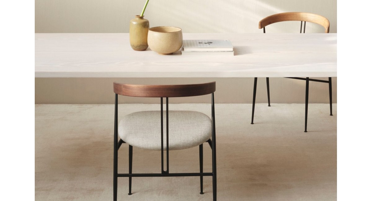 Violin_DiningChair_silla de comedor_GUBI_MINIM_lifestyle coemdor