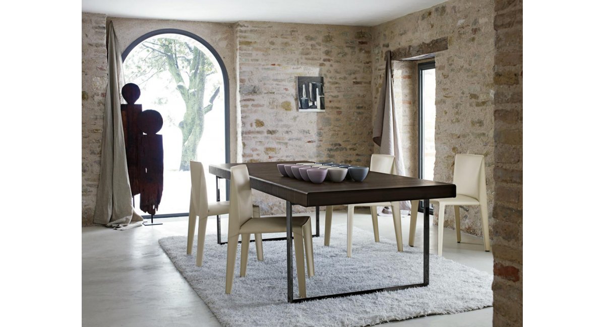 B&amp;B Italia, Athos 2012