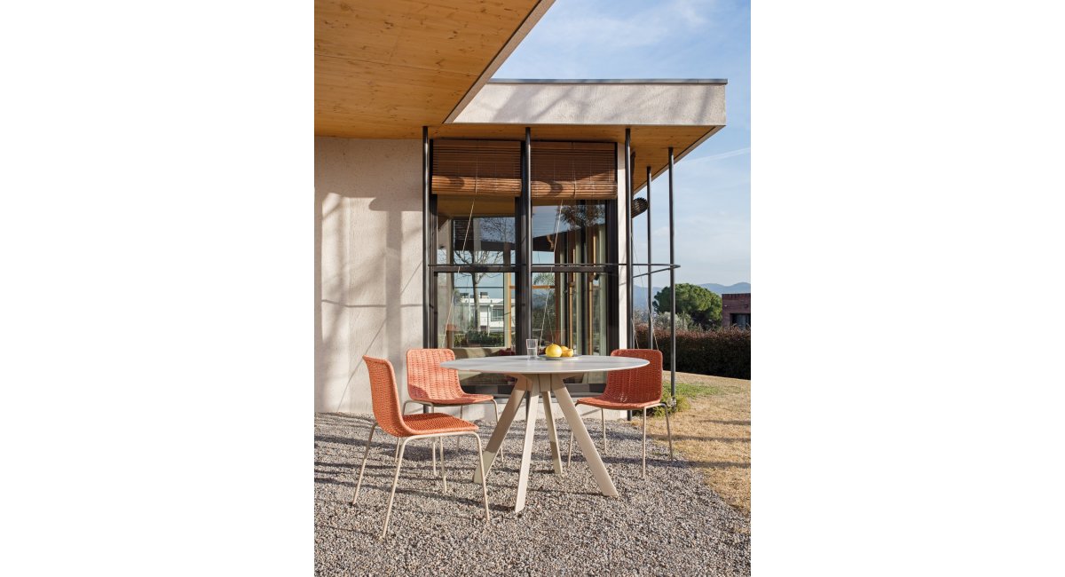 atrivm-mesa comedor-exterior-expormim- MINIM