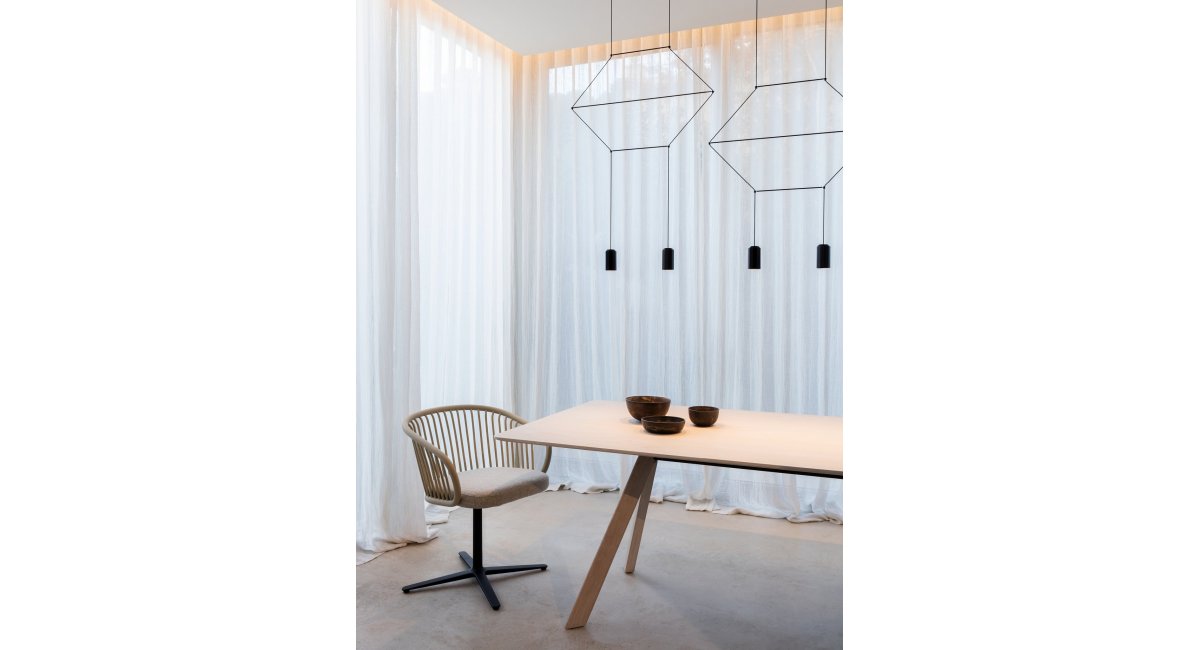 atrivm-mesa comedor-interior-expormim- MINIM