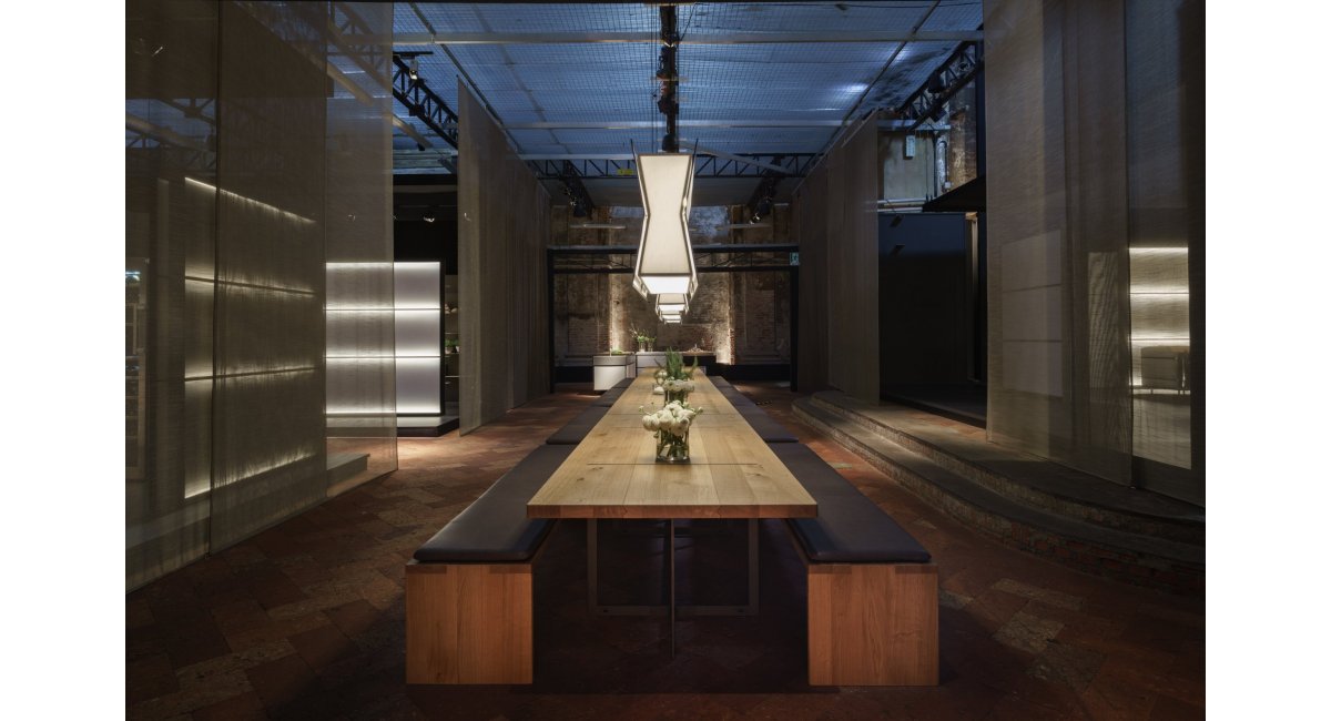 b Solitaire mesa y banco, MINIM Barcelona