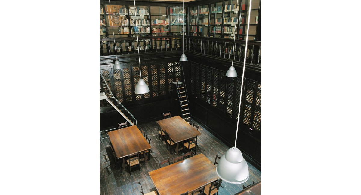 Viabizzuno, Biblio IP44