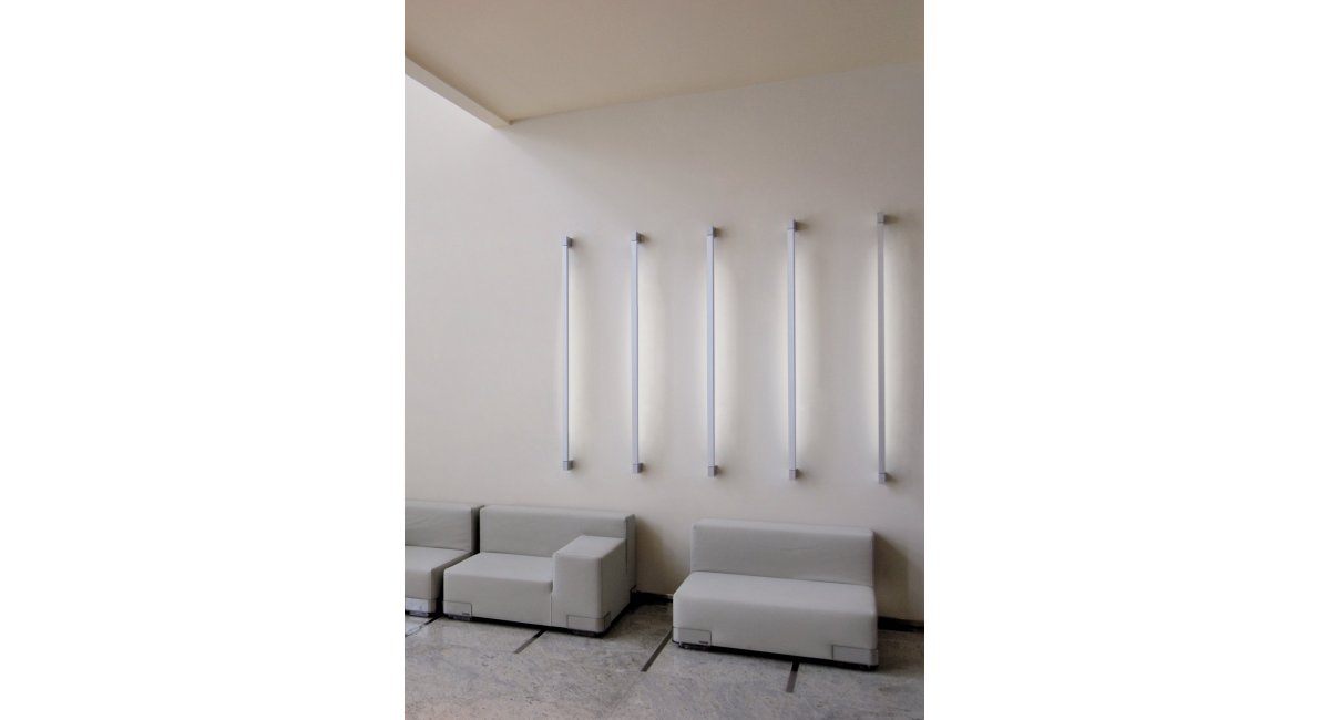 c2 rotante - Lampara pared - Viabizzuno - MINIM - lifestyle recepción