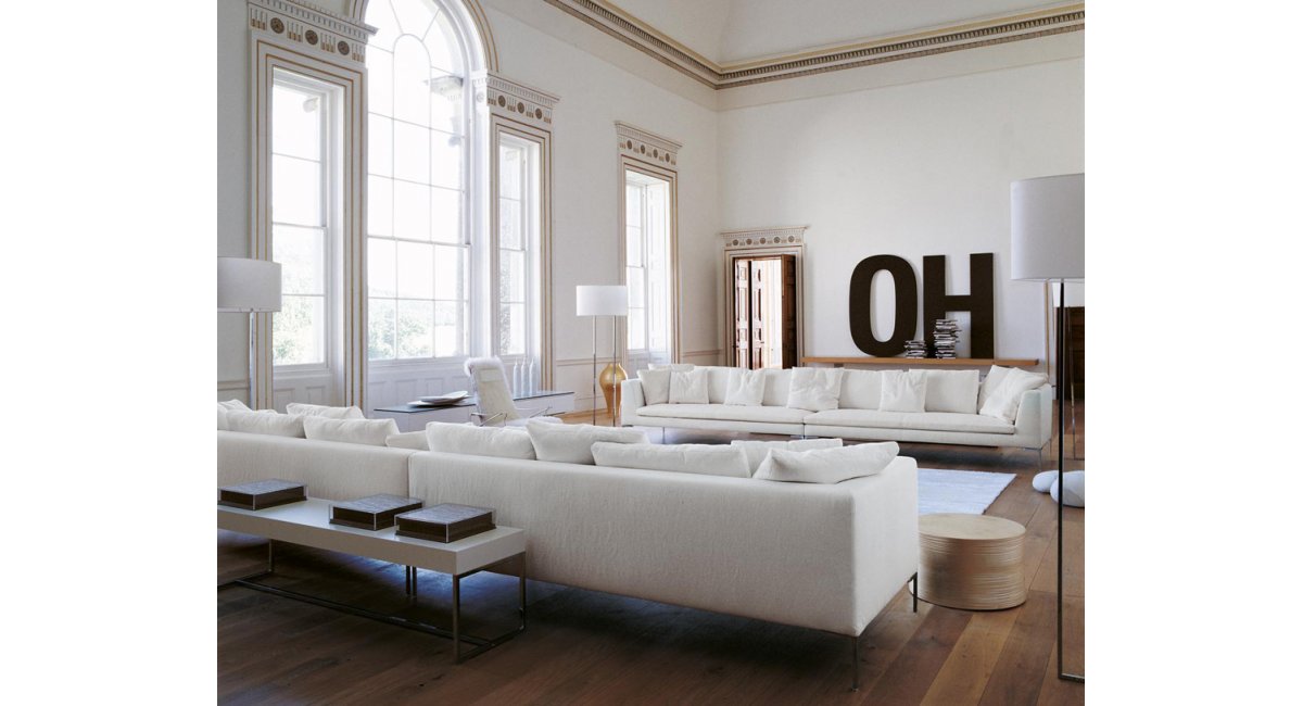 B&amp;B Italia, Charles Large