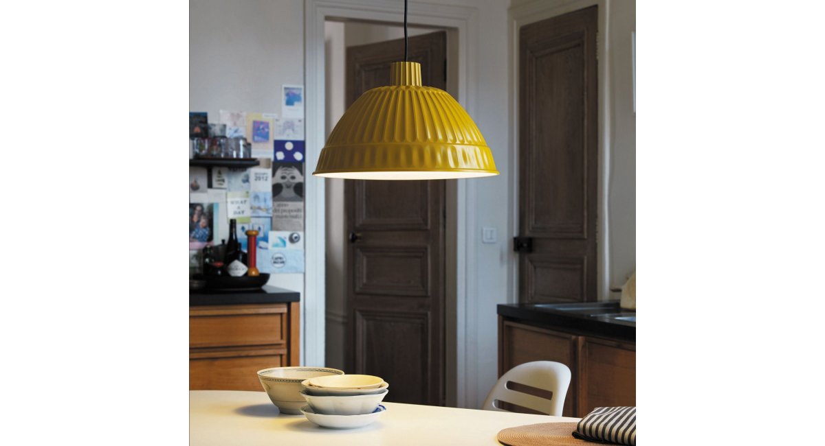 cloche_lámpara suspendida_Fontana Arte_MINIM_lifestyle