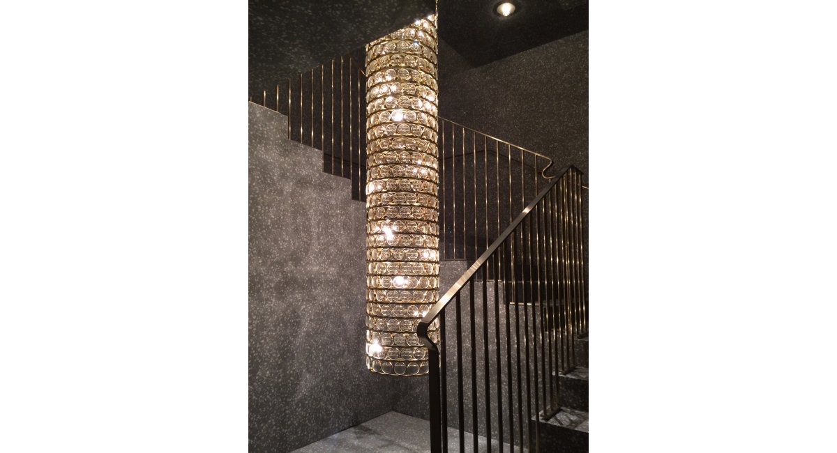 Viabizzuno, Da ma sospensione