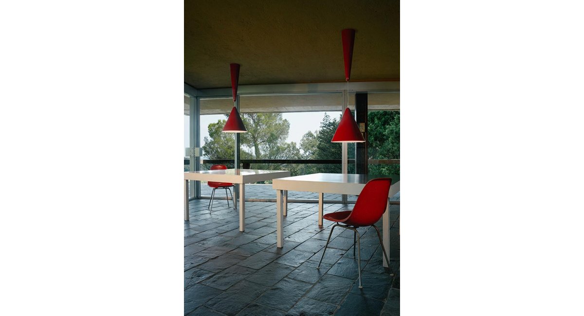 diabolo-suspension lamp-lámpara de techo-flos-color rojo - MINIM - lifestyle oficina