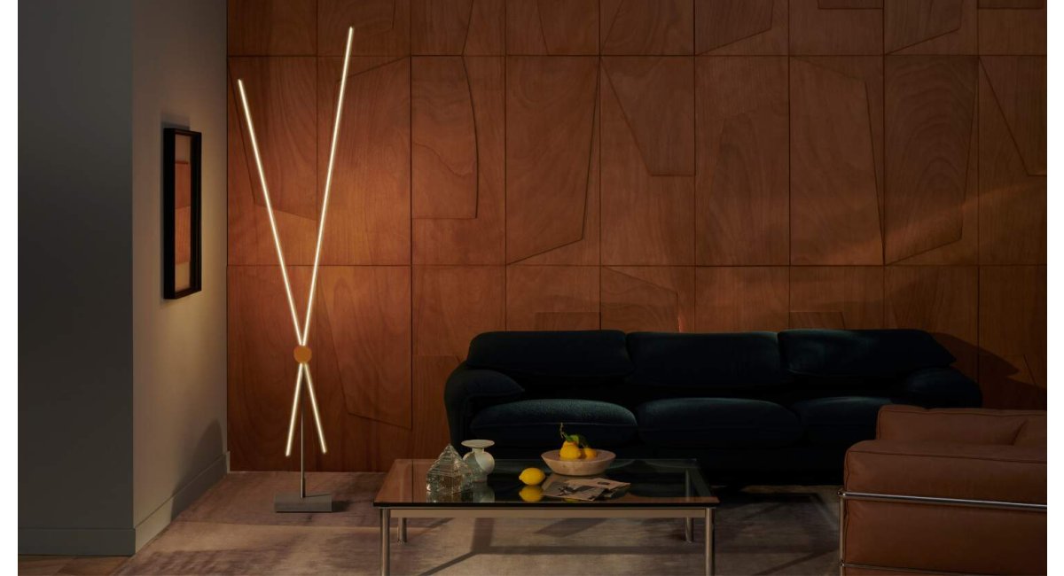 eitie triangle floor-cassina-minim showroom