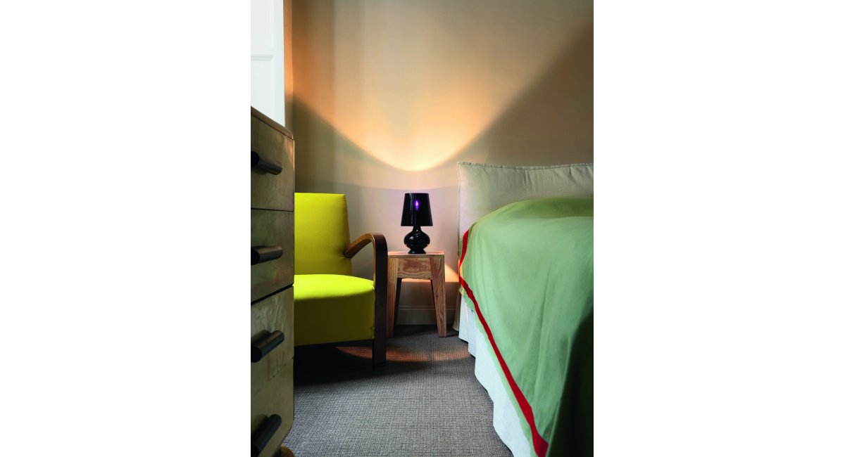 Fontana Arte, Fontana Total Black