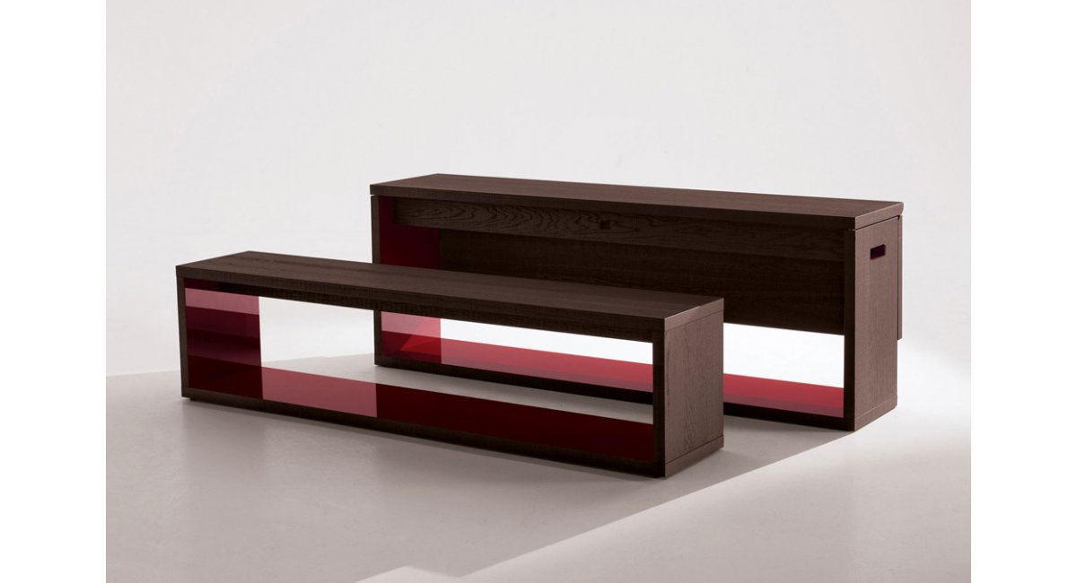 B&amp;B Italia, Frank