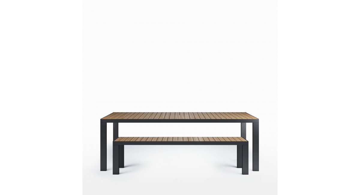 Roshults, Garden Dinner Table