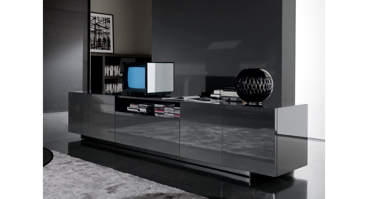 Minotti, Harvey Line