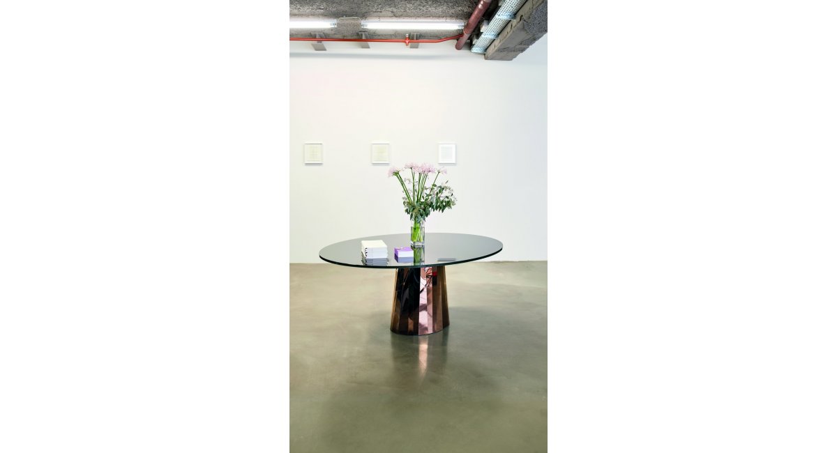 Pli Table Series, Classicon
