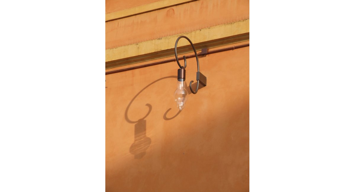 Viabizzuno, Lanterne Massima Parete