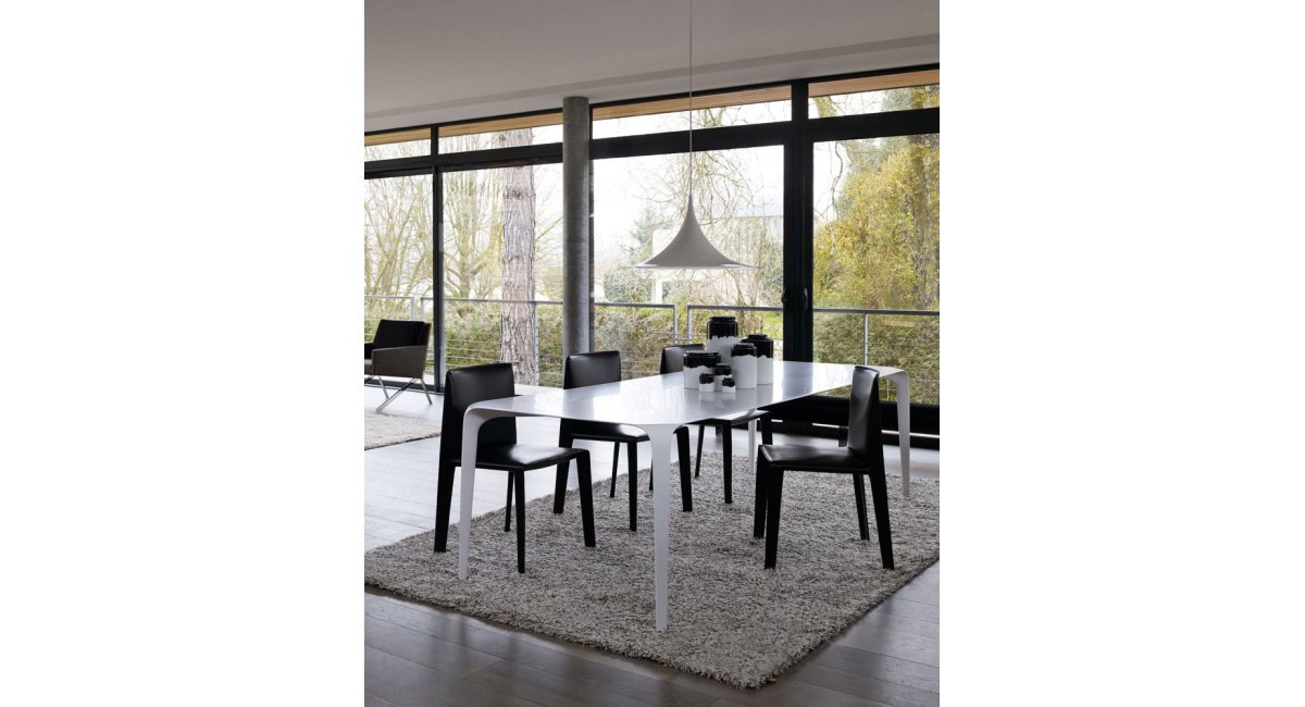 B&amp;B Italia, Link