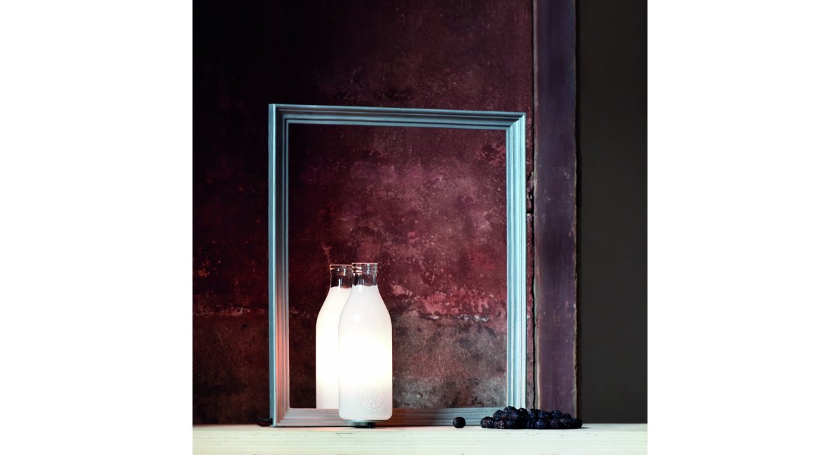 litro di luce - lámpara de mesa - Viabizzuno - MINIM - lifestyle estante