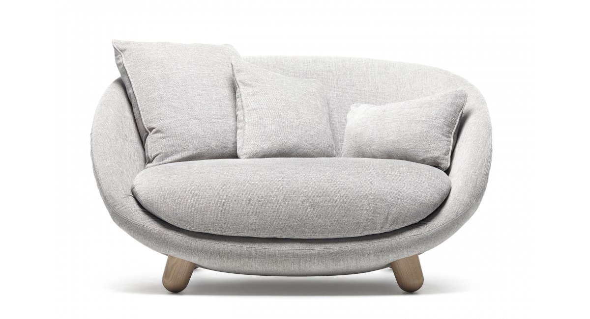 Moooi, Love Sofa