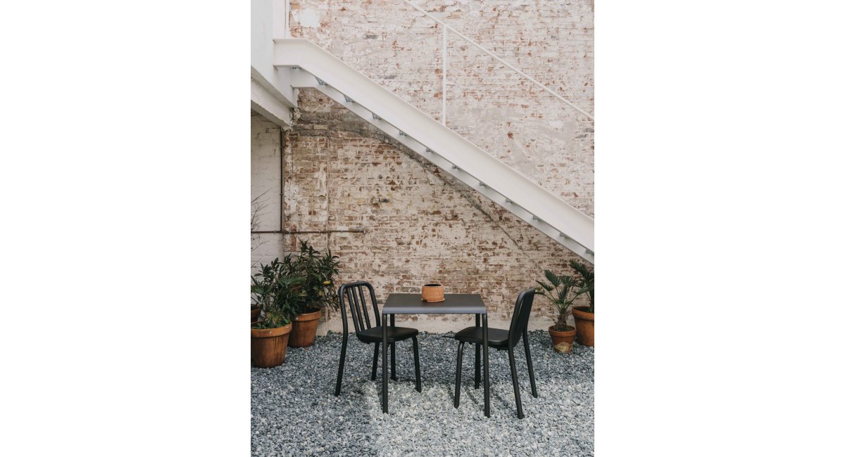 Tube silla exterior en MINIM