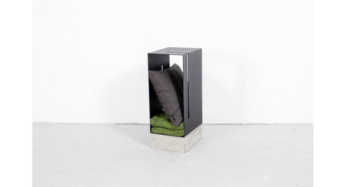 Roshults, Manhattan low cabinet