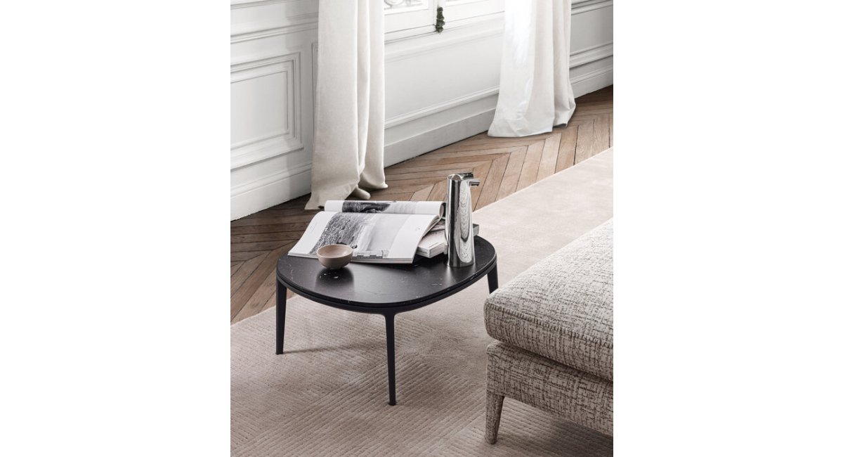 maxalto_small-table_Caratos_minim showroom
