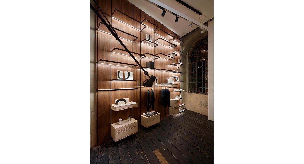 Viabizzuno, Men sole