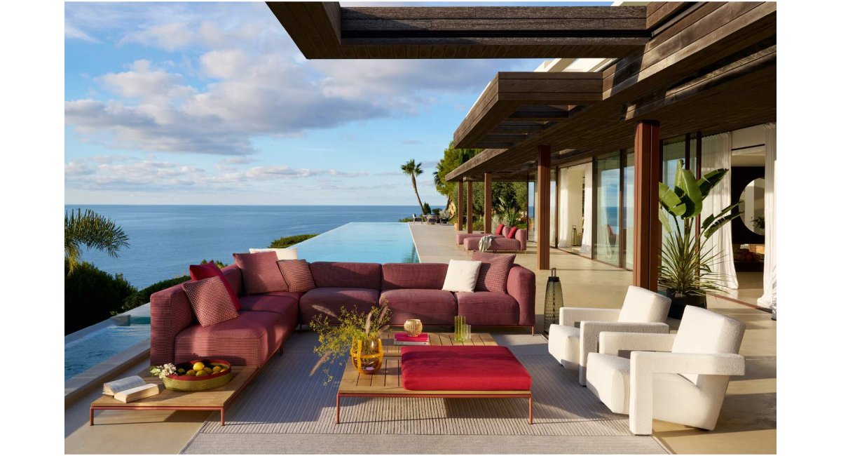 mexhi_sofa_outdoor_cassina_minim showroom