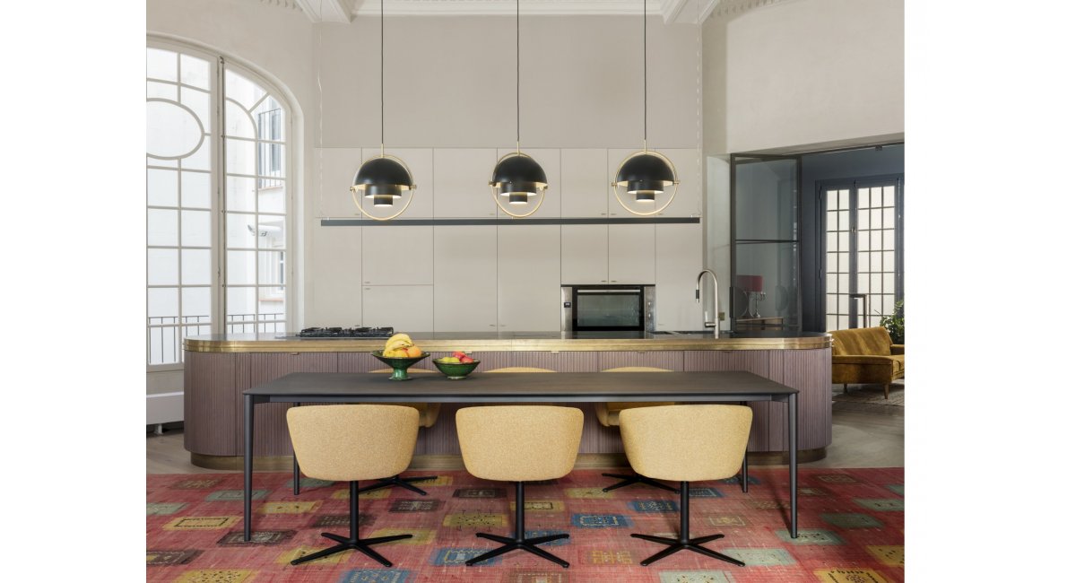 Expormim-Nude Mesa-MUT Design- MINIM Showroom