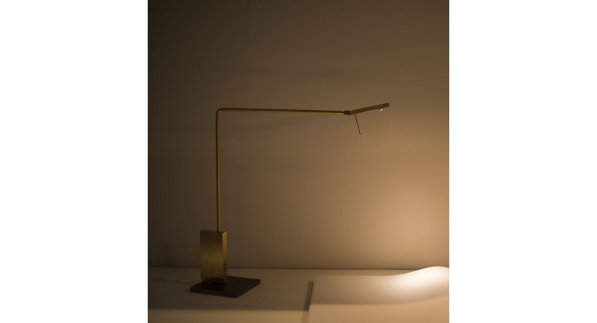 Viabizzuno, Roy tavolo