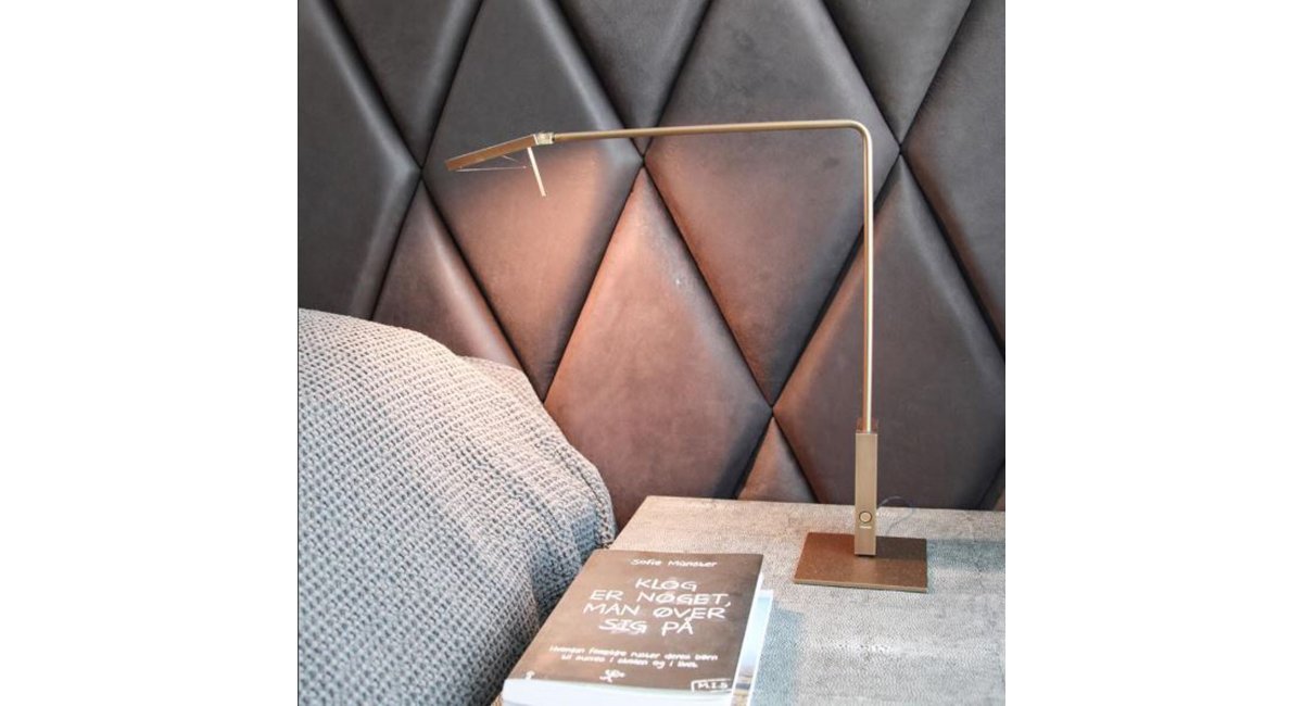 Viabizzuno, Roy tavolo