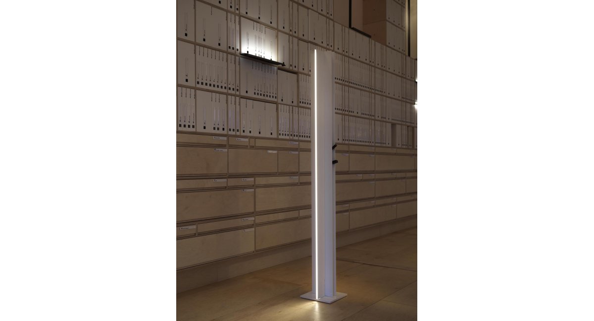 Viabizzuno, Roy terra